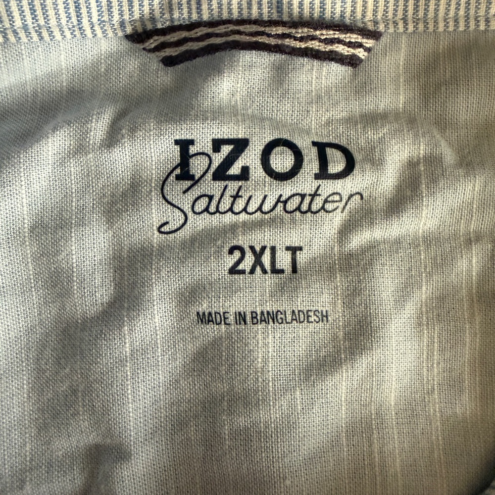 Izod Saltwater Men’s 2XLT Light Blue Short-Sleeve Button-Up Shirt - Picture 4 of 6